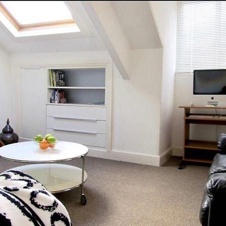 The Hideaway, Victorian Townhouse Apartment With Parking Πλίμουθ Εξωτερικό φωτογραφία