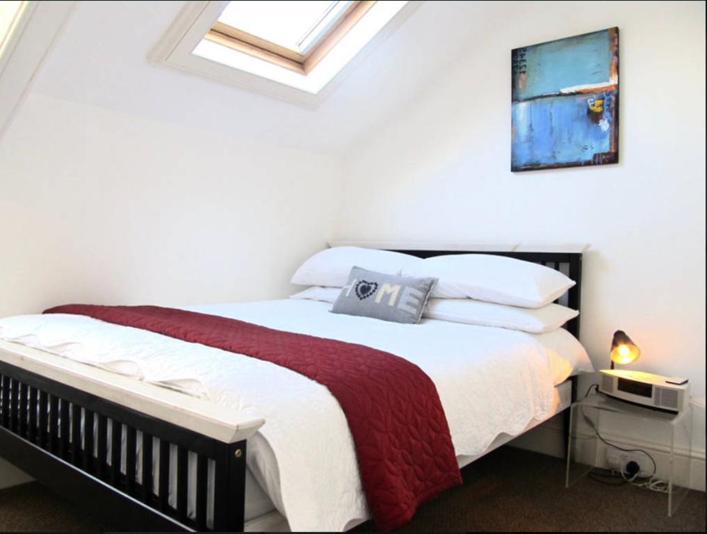 The Hideaway, Victorian Townhouse Apartment With Parking Πλίμουθ Εξωτερικό φωτογραφία